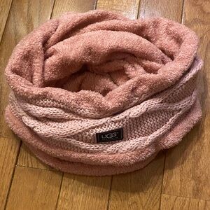 UGG Blush Pink Cable Knit Infinity Scarf with Sherpa lining